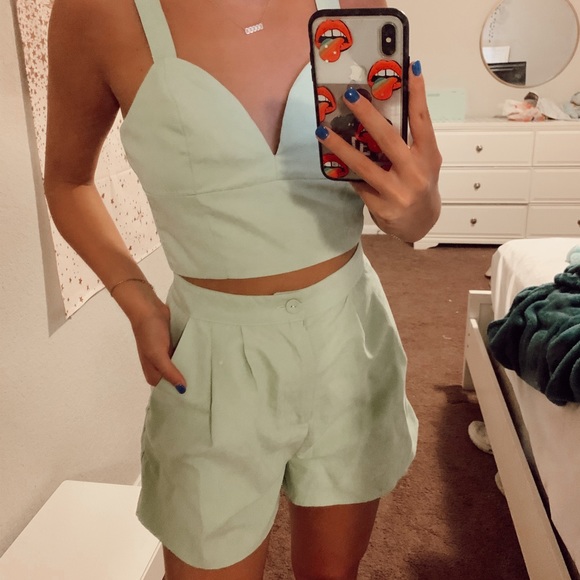 Green Tank & Short Set - Picture 2 of 2